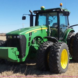 2016 JOHN DEERE 8245R